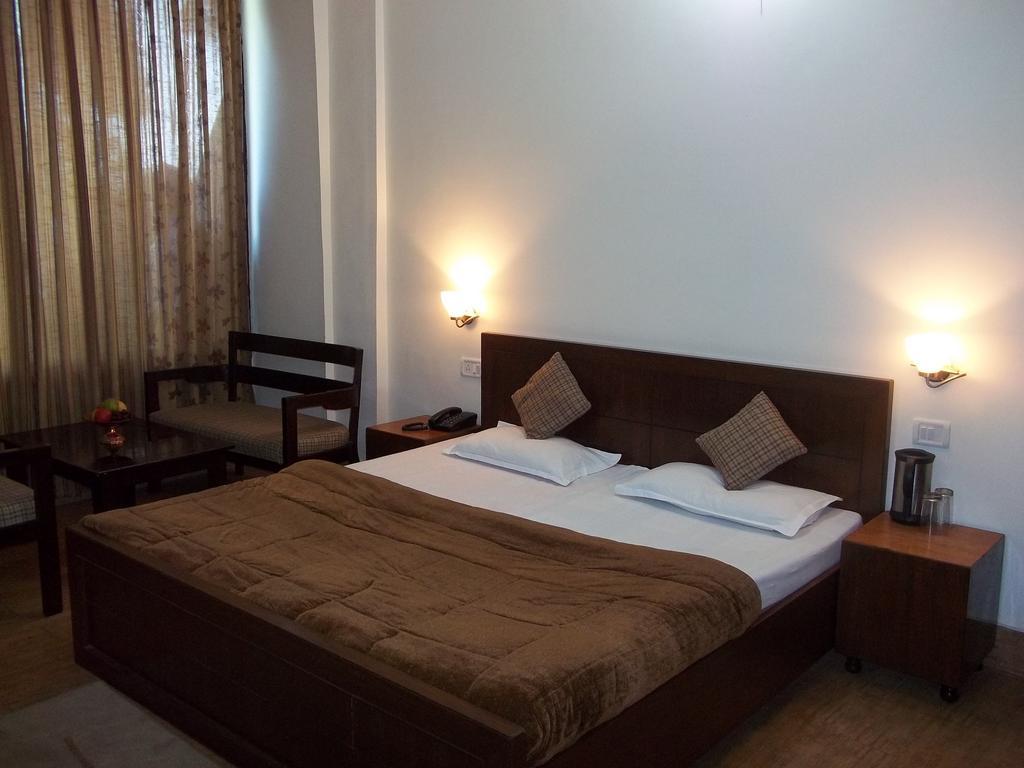 Mohan Palace Dalhousie Phòng bức ảnh